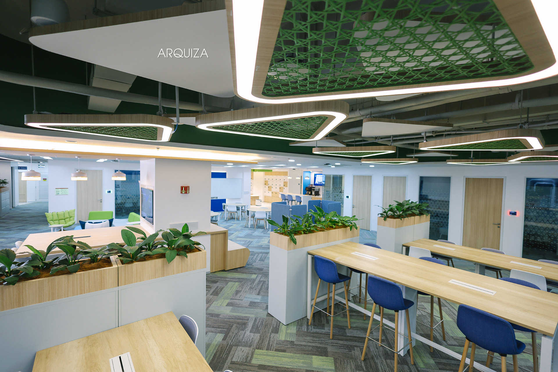 Office Photographer based in Manila